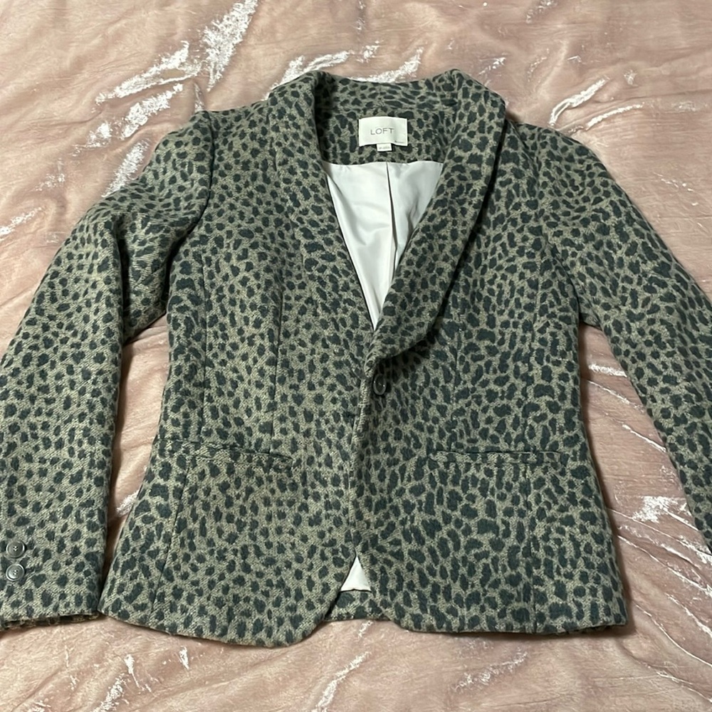 Loft Leopard print blazer in petite